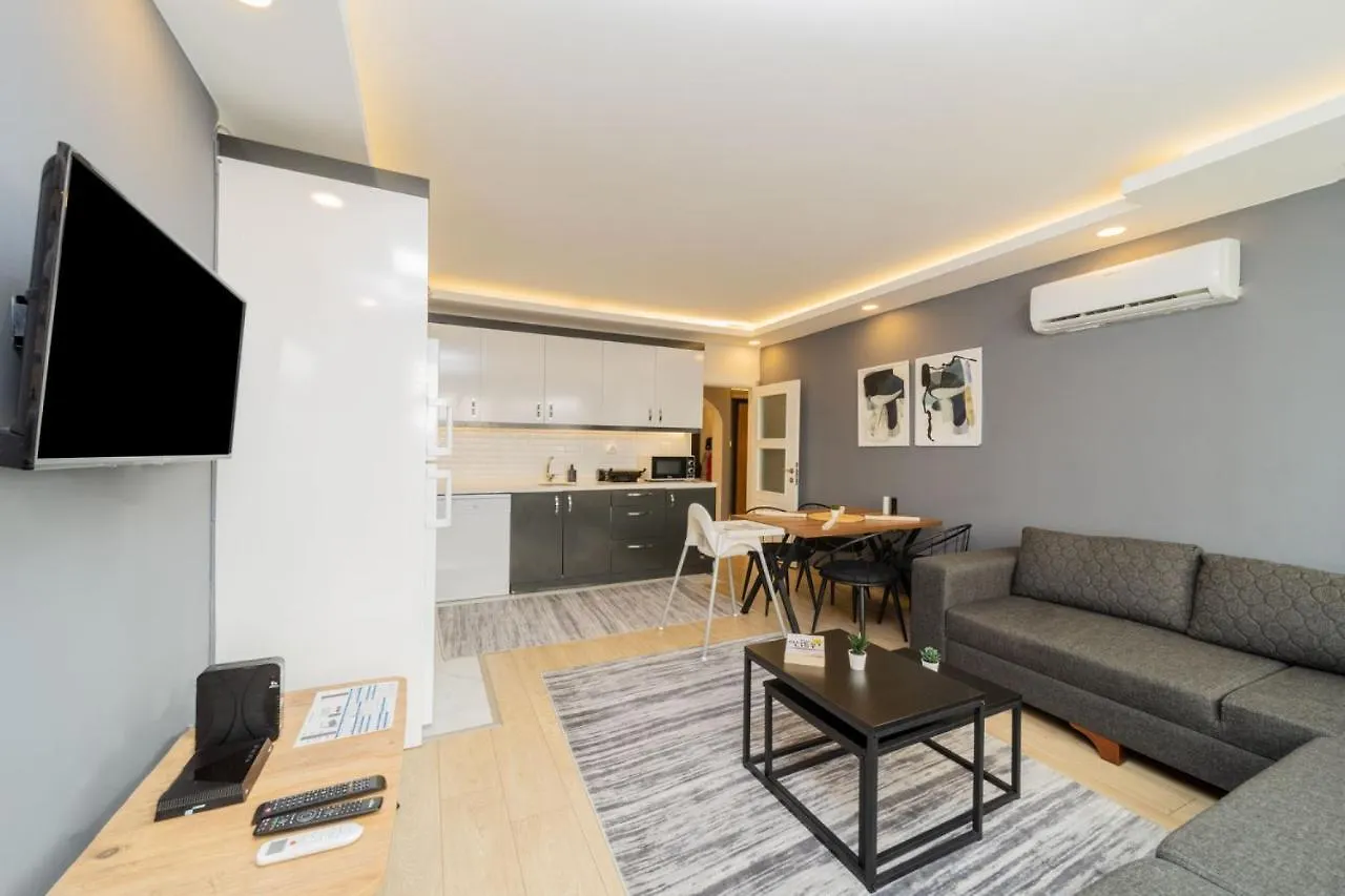 Lovely Central Apartment Near Beach In Muratpasa, Antalya Türkei